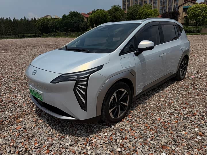 AION Y 2023 Model Plus 610 Edition