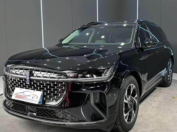 Model 2.0T AWDPHEV Edition