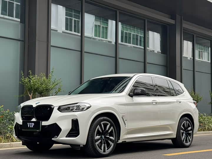 2024 BMW iX3 2023 leading model