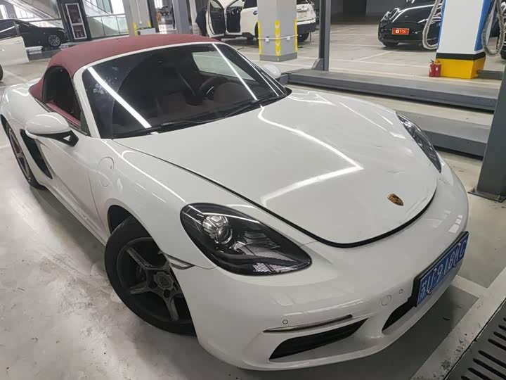 Porsche 718 2022 Boxster 2.0T