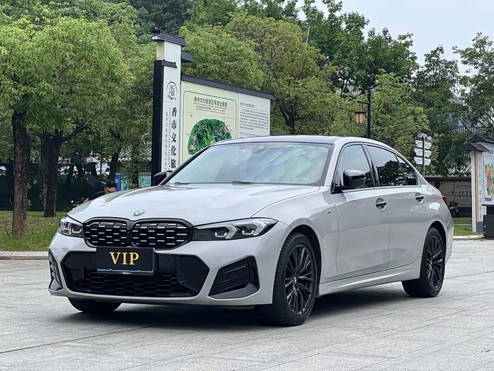 2023 BMW 3 Series 2023 325Li M Sports Night Package