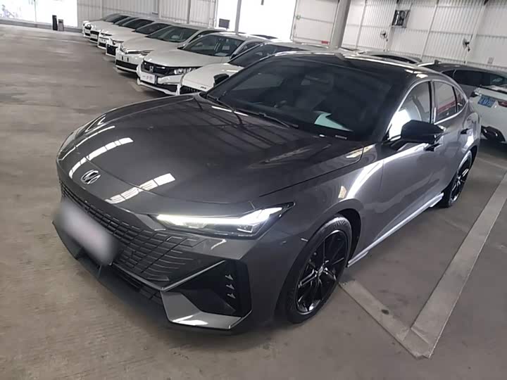 UNI-V 2022 Model 1.5T Premium Version