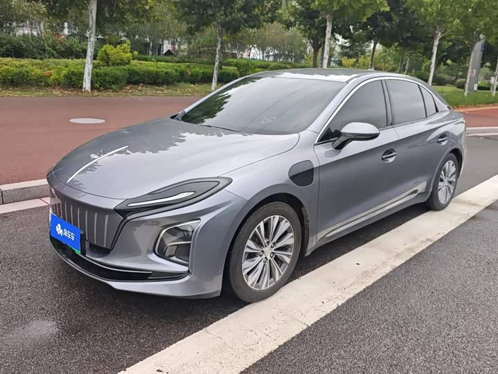 E-QM5 2024 Model 610km PLUS
