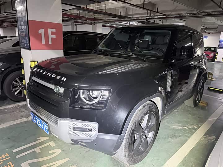 Land Rover Defender 2022 90 2.0T P300 Tiger Ambition Edition
