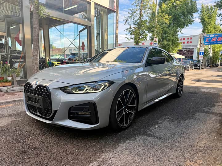 4 2022 Model Model 430i M