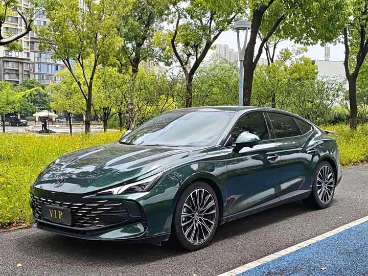MG7 2023 2.0T Automatic Beauty Hunting Luxury Edition