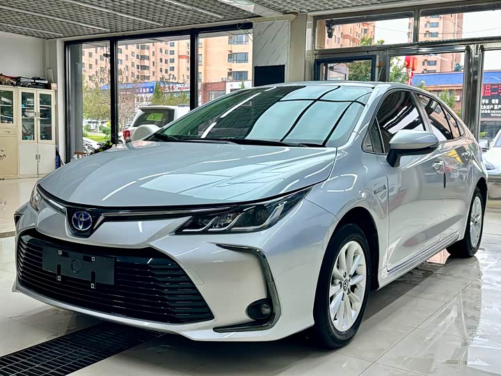 Corolla 2022 Dual Engine 1.8L E-CVT Pioneer Edition