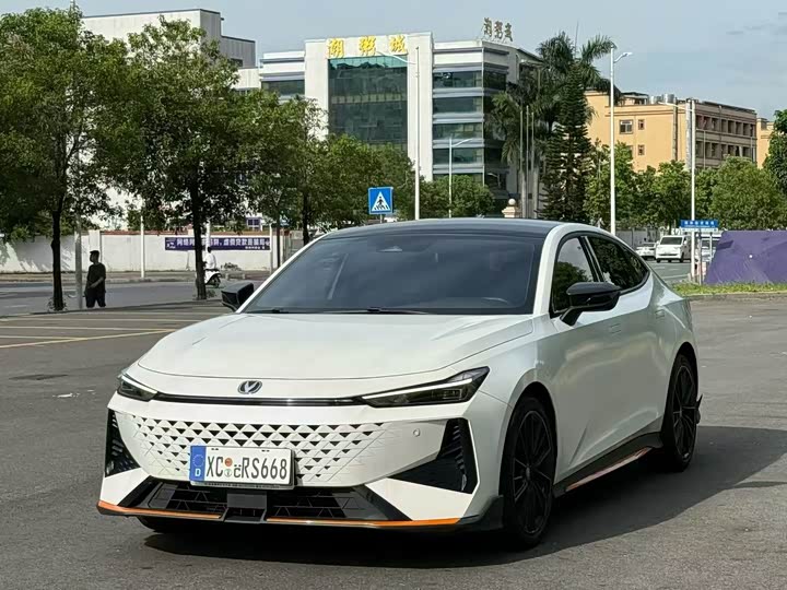 UNI-V 2024 Model 1.5T Premium Version