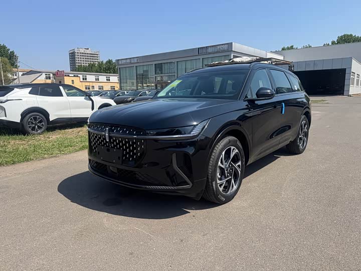 2025 Model 2.0T AWDPHEV Edition