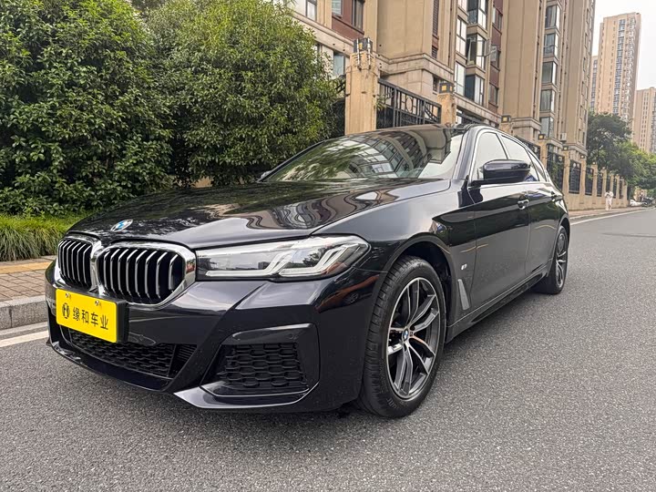 5 2022 Model Model 525Li M