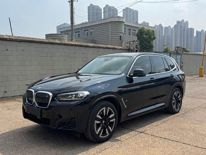 2024 BMW iX3 2023 leading model
