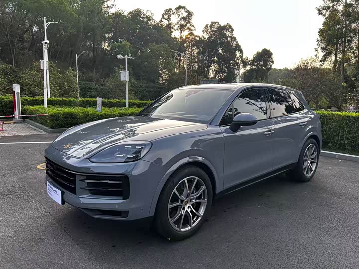 2025 Cayenne 3.0T