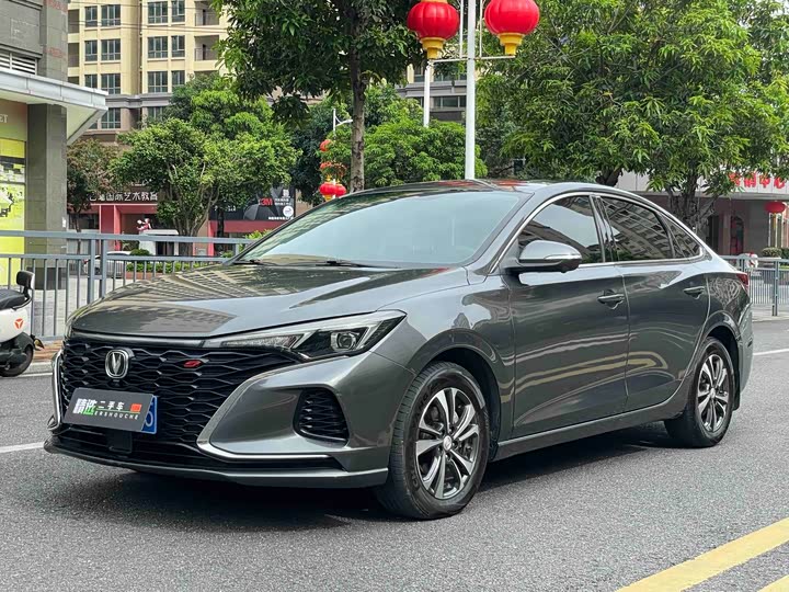Model PLUS NE 1.4T GDI DCTPremium Version