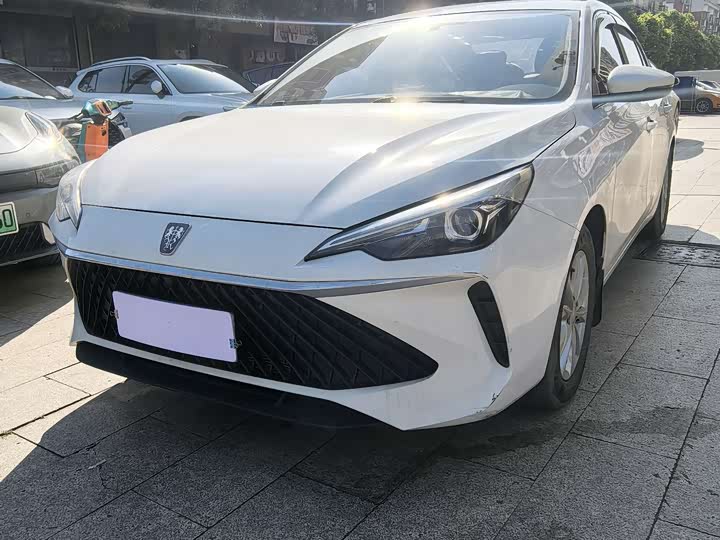 Roewe i5 2023 1.5L CVT Luxury Edition