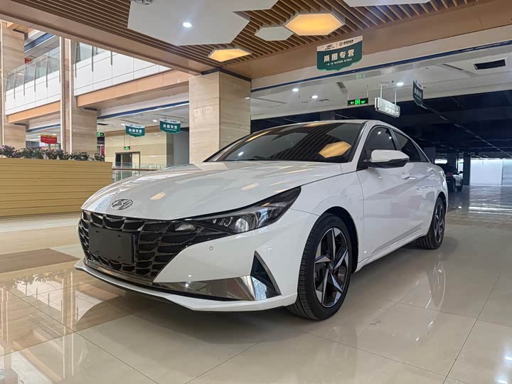 2022 Model 1.5L CVT LUXPremium Edition