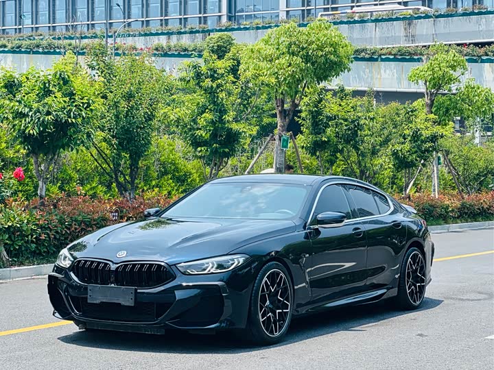 2021 BMW 8 Series 2021 facelift 840i four-door coupe M sports package