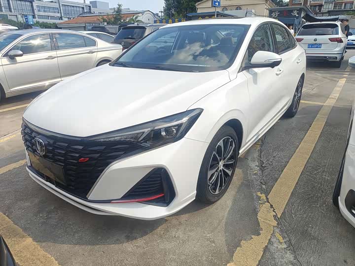 Model Edition PLUS NE 1.4T GDI DCTPremium Edition