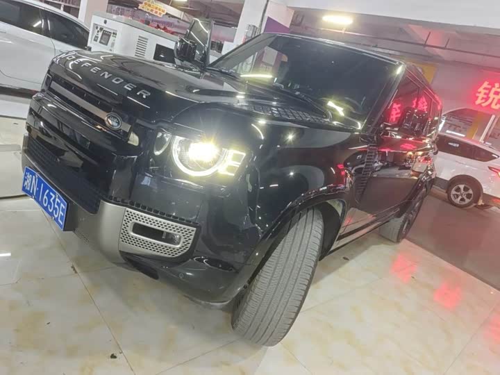 Land Rover 110 3.0T P400 X-DYNAMIC HSE