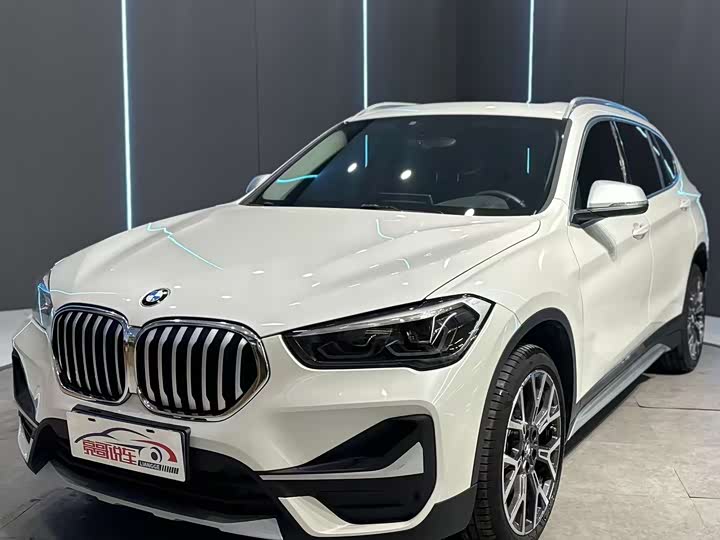2021 BMW X1 2021 xDrive25Li Exclusive Model