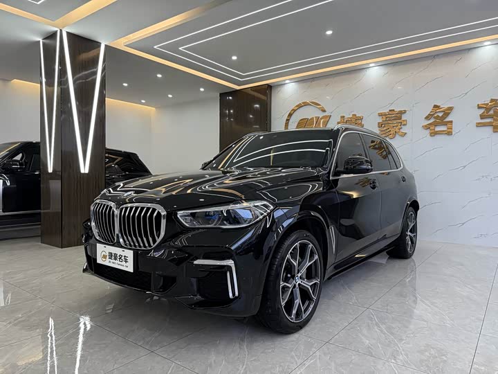 2022 BMWX5 2022 Model xDrive 40Li M Sports Package