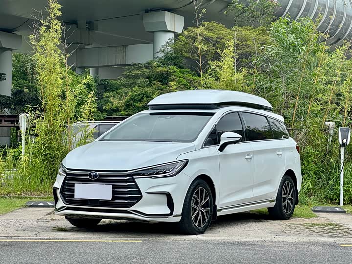 Song MAX DM-i 2022 105KM Executive Edition