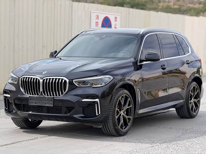 2022 BMW X5 2022 facelift xDrive 30Li exclusive M sports package
