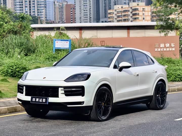2025 Cayenne 2025 Cayenne Coupé 3.0T