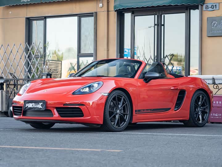 2021 Porsche 718 2022 Boxster T 2.0T