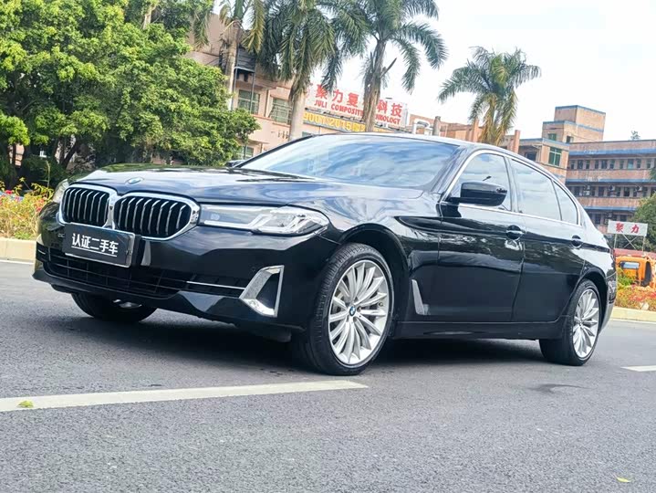 2022 BMW 5 Series 2022 Facelift 530Li Exclusive Luxury Package