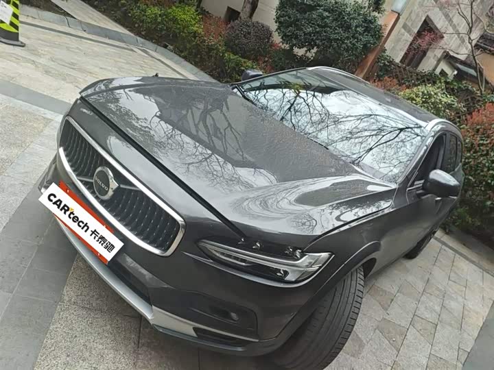 2023 Volvo V90 2023 Cross Country B5 AWD Ultimate