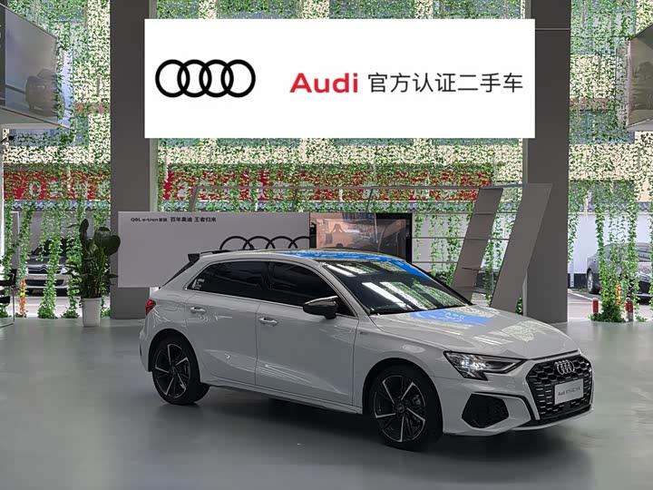 2024 Audi A3 2024 Sportback 35 TFSI stylish and sporty