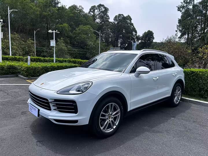 2021 Cayenne 2019 Cayenne 3.0T