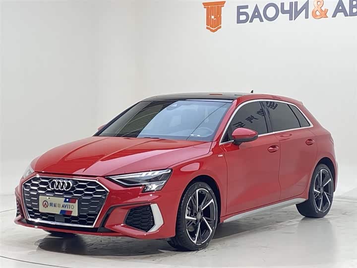 2022 Audi A3 2022 Sportback 35 TFSI stylish and sporty
