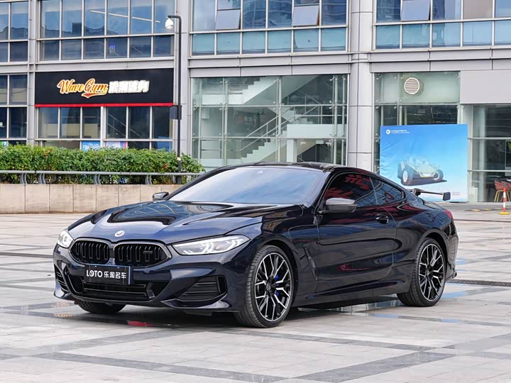 2024 BMW 8 Series 2022 840i Coupe M Sport Package