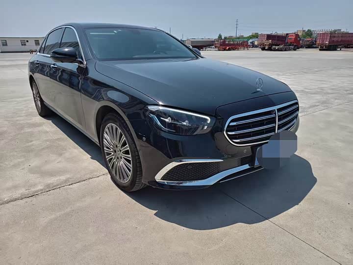 2022 Mercedes-Benz E-Class 2022 E 300 L Luxury Model