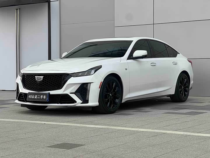 2021 Cadillac CT5 2021 28T luxury model