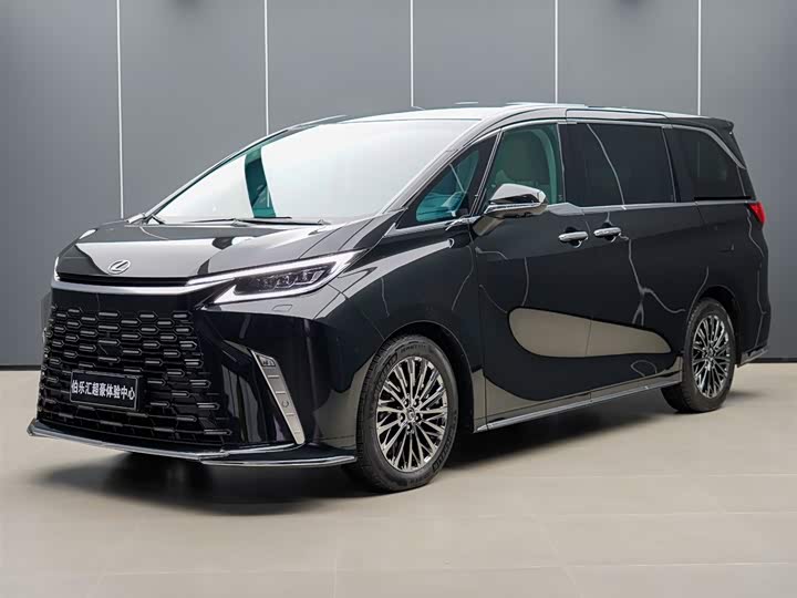 2024 Lexus LM 2023 500h six-seater premium version
