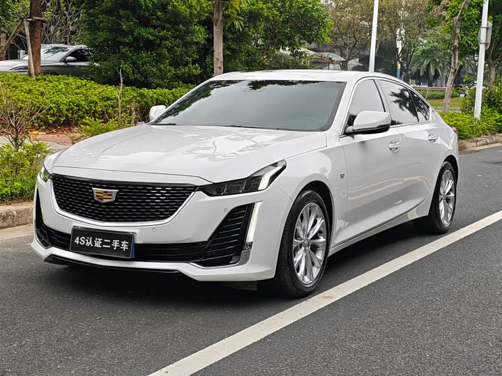 2022 Cadillac CT5 2022 model 28T luxury model