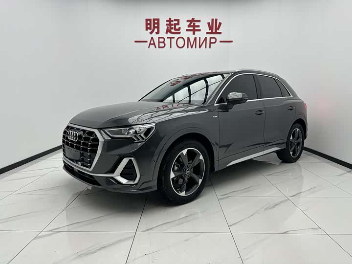 2022 Audi Q3 2023 35 TFSI Fashionable and Dynamic (1.4T)