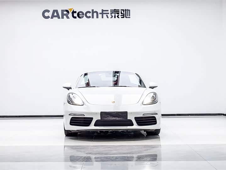 2022 Porsche 718 2022 Boxster 2.0T