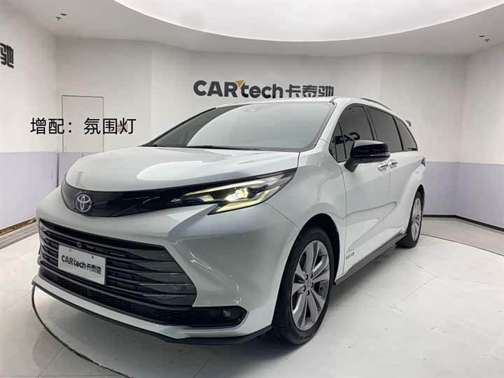 2024 SiennaSIENNA 2023 Model 2.5LHybrid Premium Edition