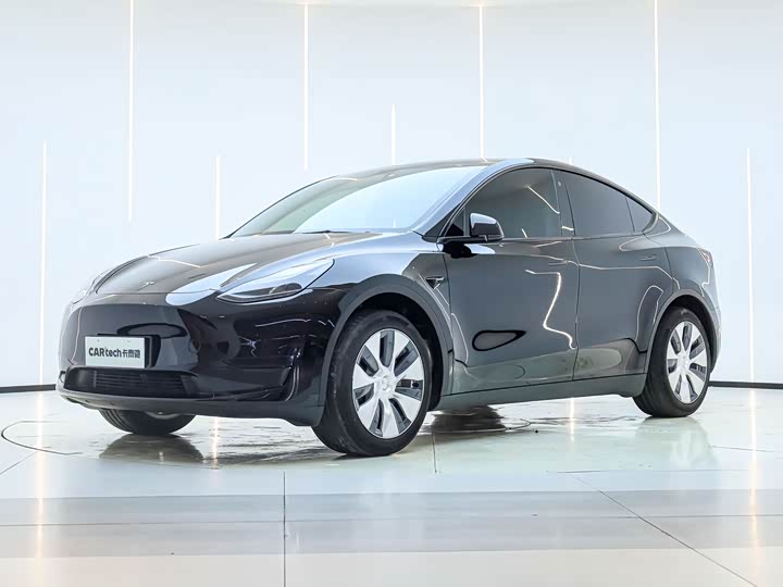 2023 Model Y 2022 Refresh RWD
