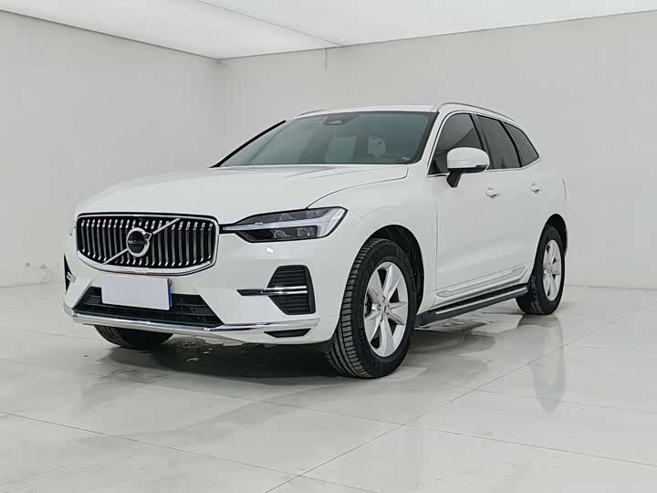2021 Volvo XC60 2022 B5 AWD Luxury Edition