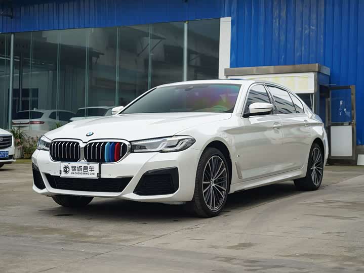 2023 BMW 5 Series 2022 530Li Leading M Sports Package