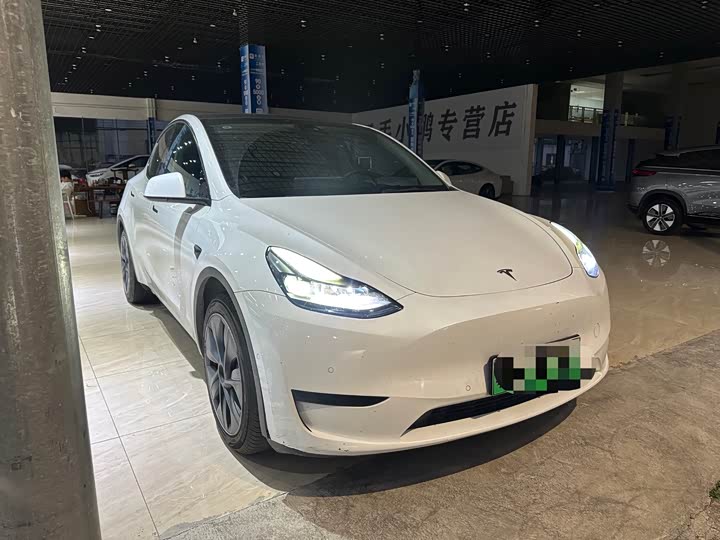 2023 Model Y 2022 rear-wheel drive version
