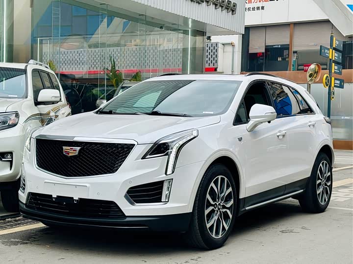 2022 Cadillac XT5 2022 2.0T four-wheel drive luxury model (Hummingbird version)
