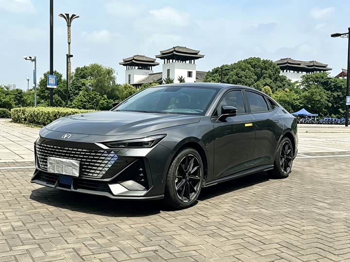 2022 Changan UNI-V 2022 1.5T Excellent Type