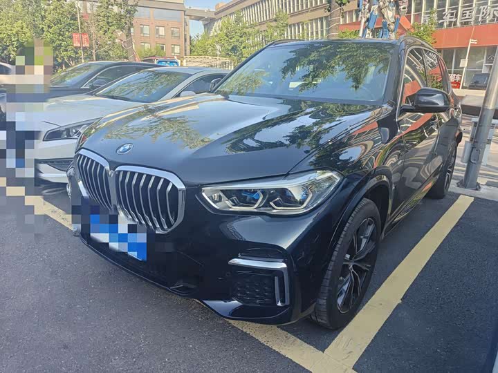 BMW X5 2022 facelift xDrive 30Li exclusive M sports package