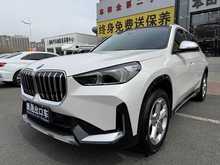 BMW X1 2023 sDrive20Li X-Line