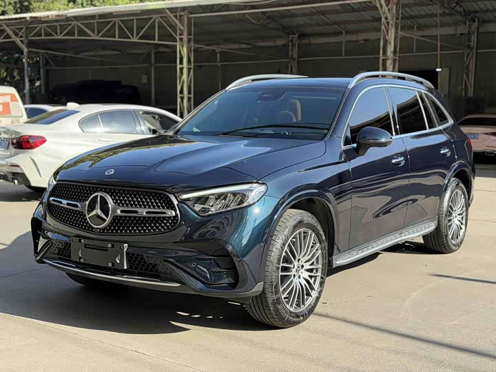 2025 Mercedes-Benz GLC 2025 GLC 300 L 4MATIC Dynamic 5-seater